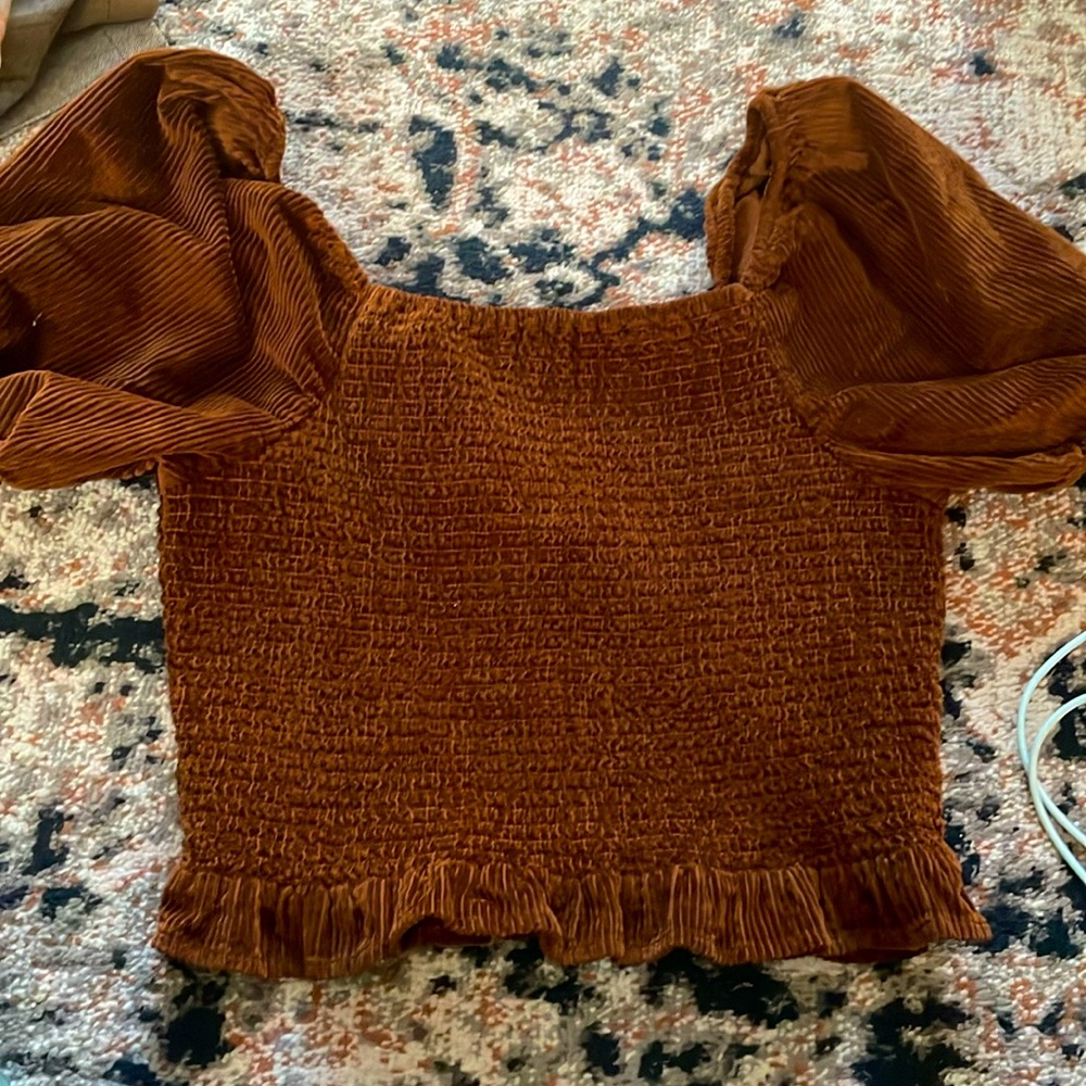 American eagle puffy sleeved ruched corduroy blouse medium